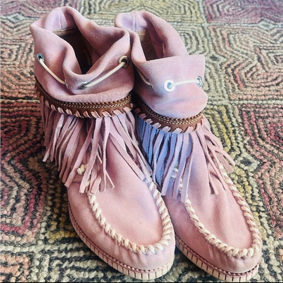 EL VAQUERO PINK MOCCASIN BOOTS - Picture 7 of 9